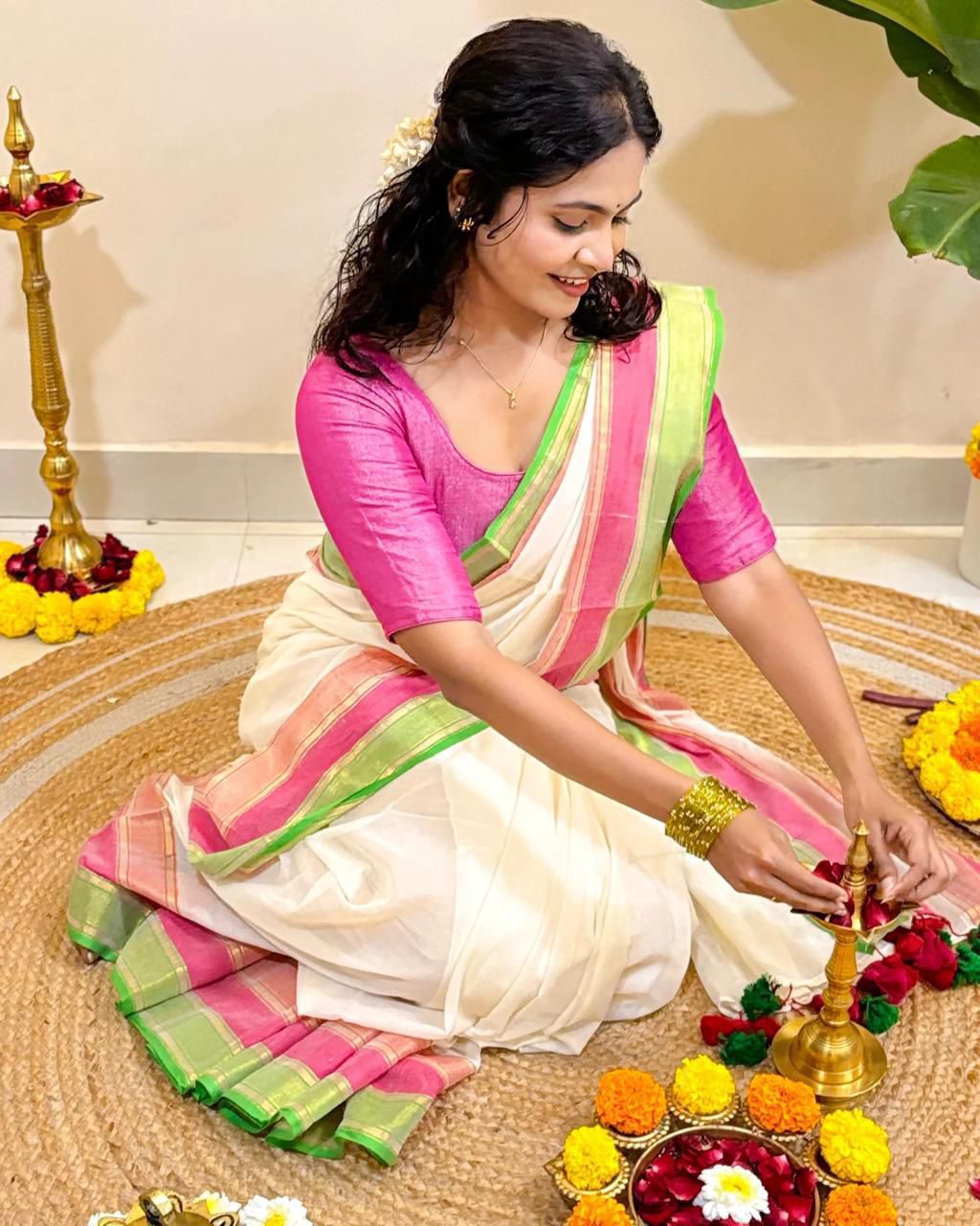 Elegant Kerala Kasavu Saree